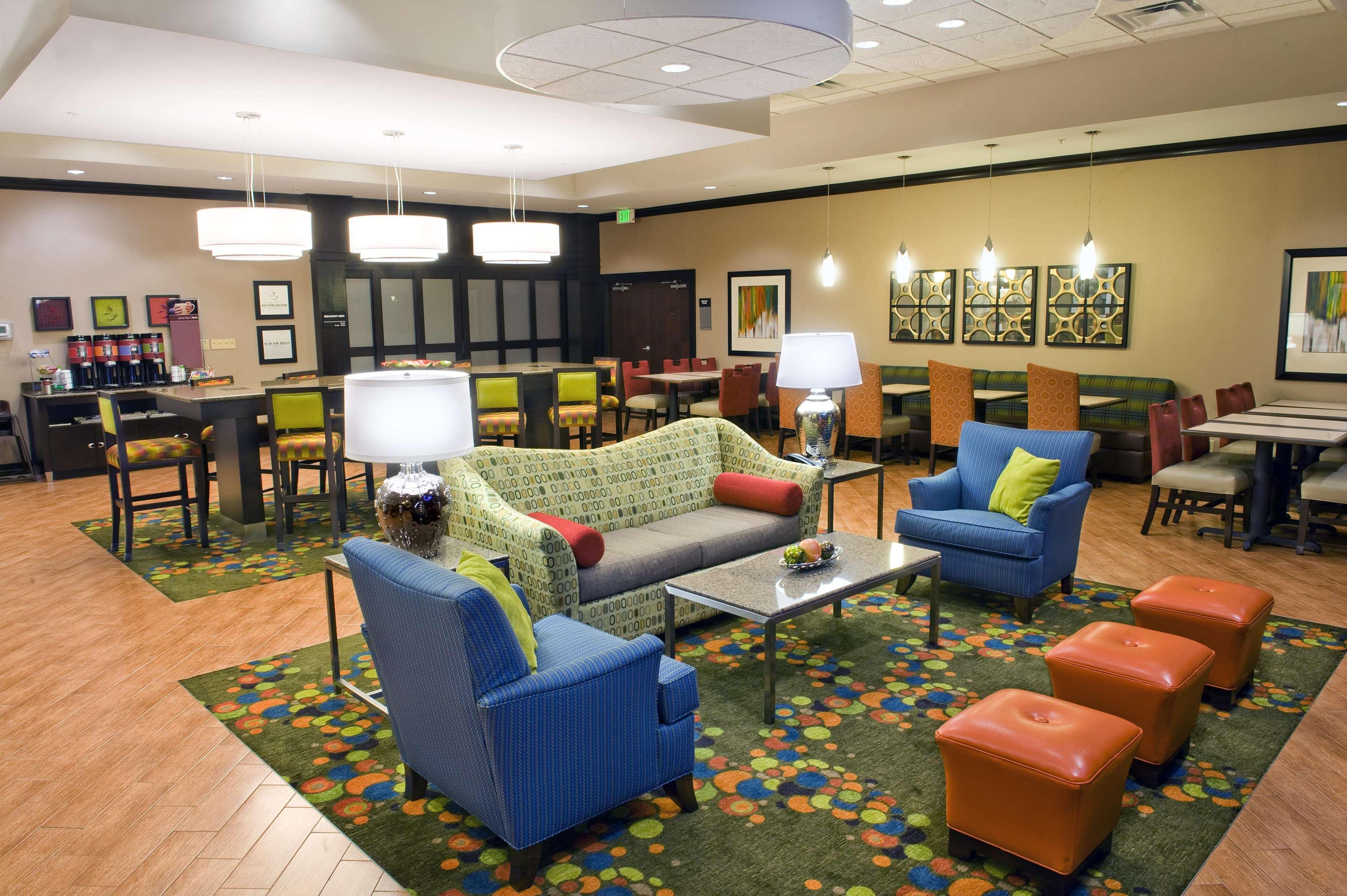 Hampton Inn Evansville Airport Extérieur photo