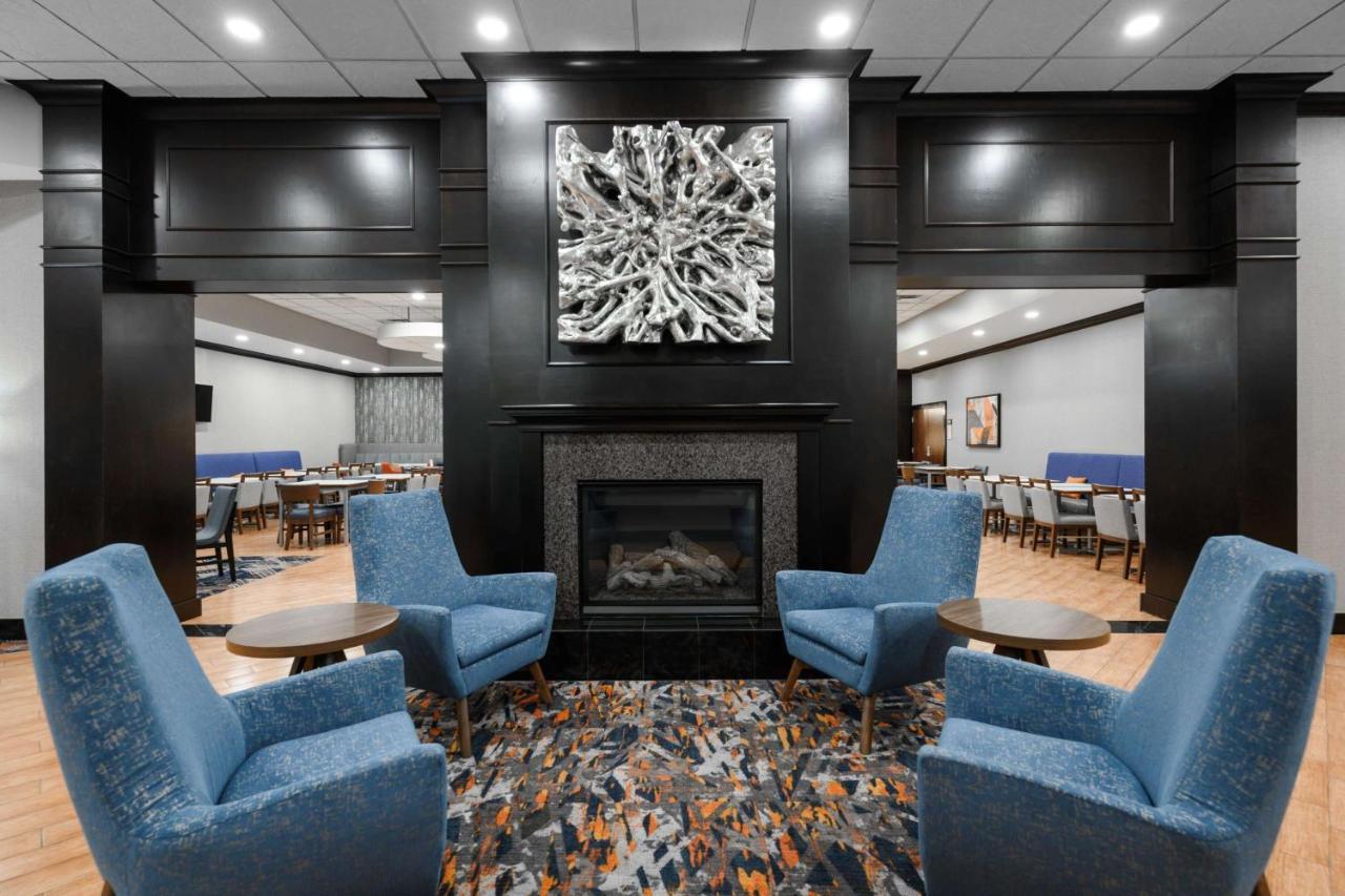 Hampton Inn Evansville Airport Extérieur photo