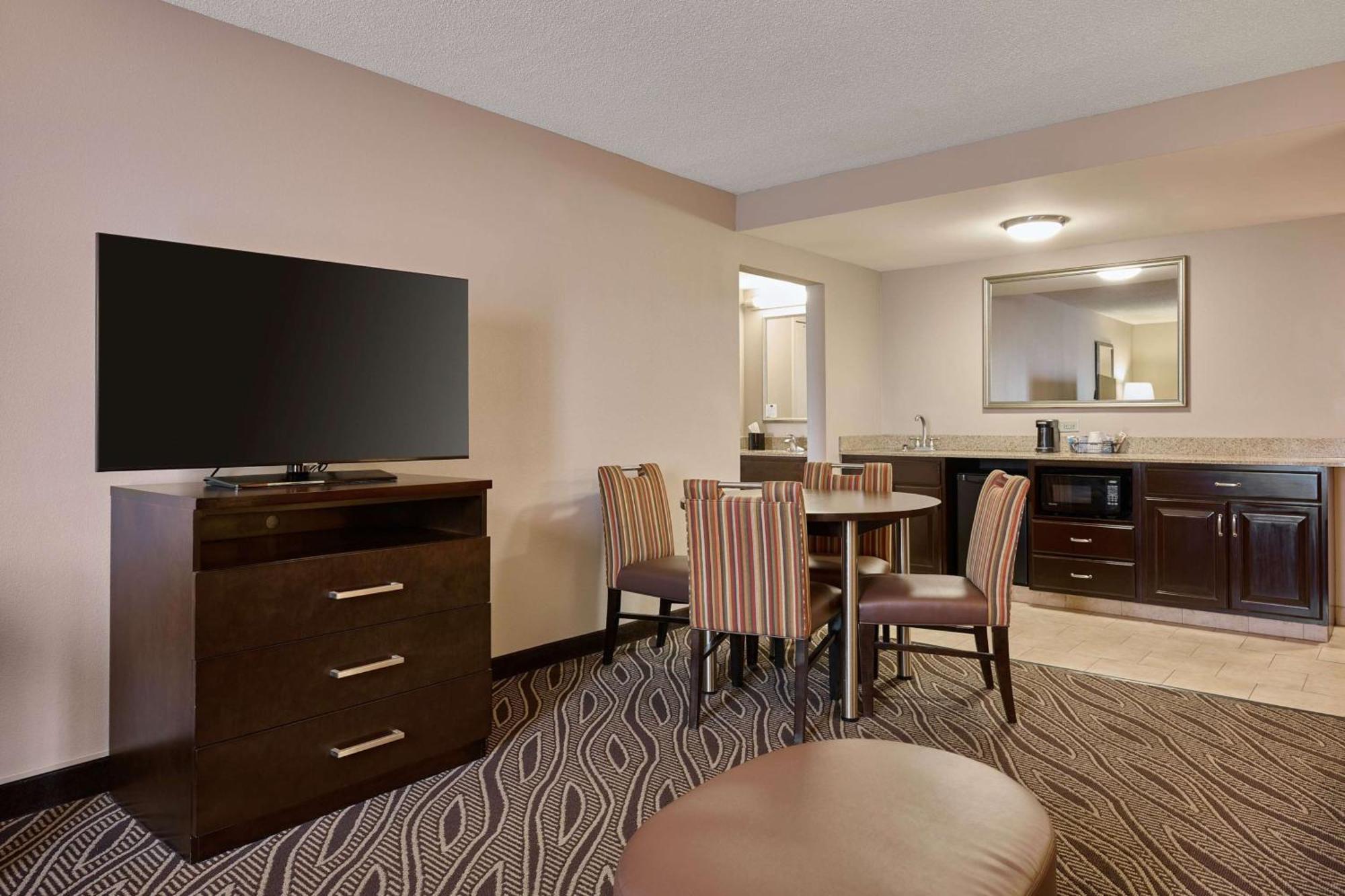 Hampton Inn Evansville Airport Extérieur photo