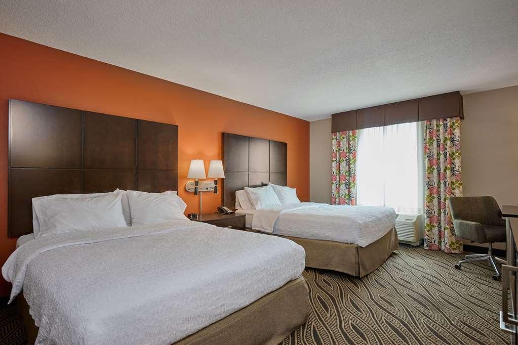 Hampton Inn Evansville Airport Chambre photo